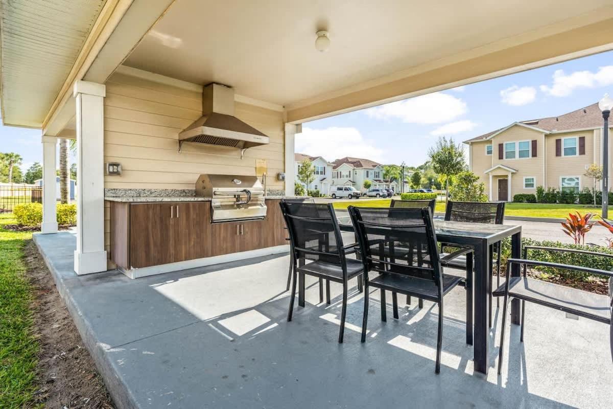 4Br Community Pool Across The Street Wl8989 Villa Kissimmee Exterior photo